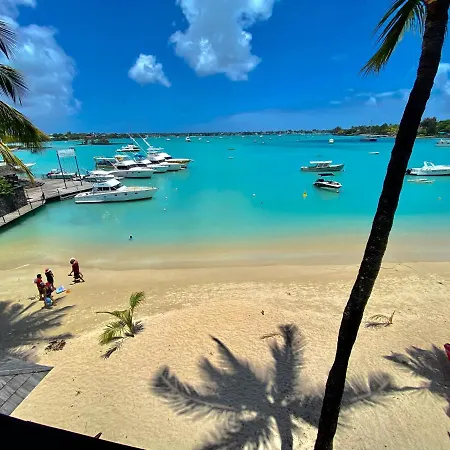 Grand Baie Seaview Penthouse Apartment Exterior photo